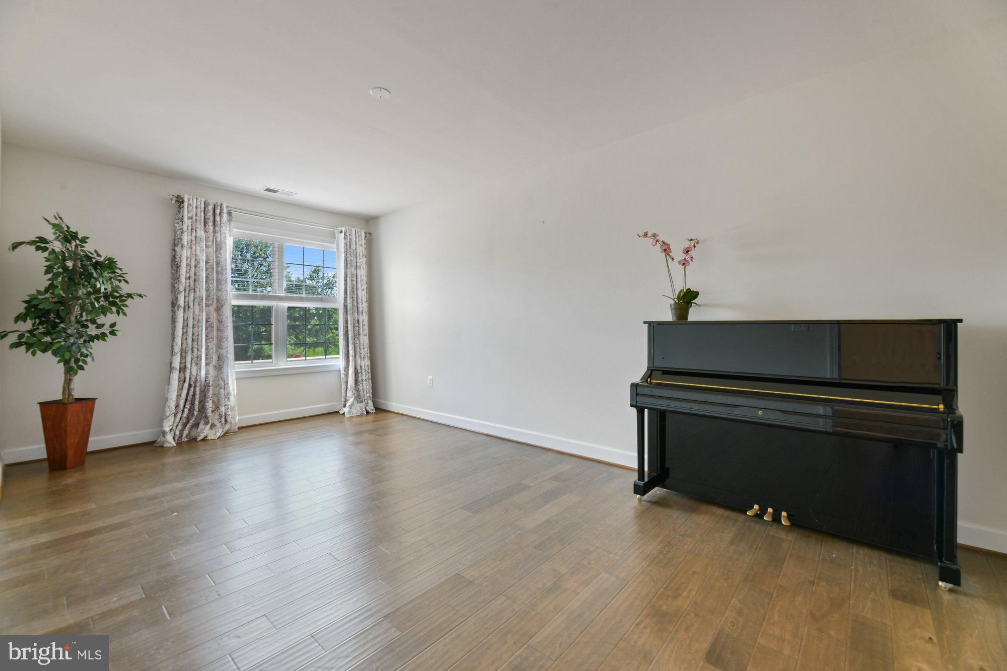 10530 Resort Road, Unit 110 Ellicott City, MD 21042 - Photo 15 of 29 Master Bedroom