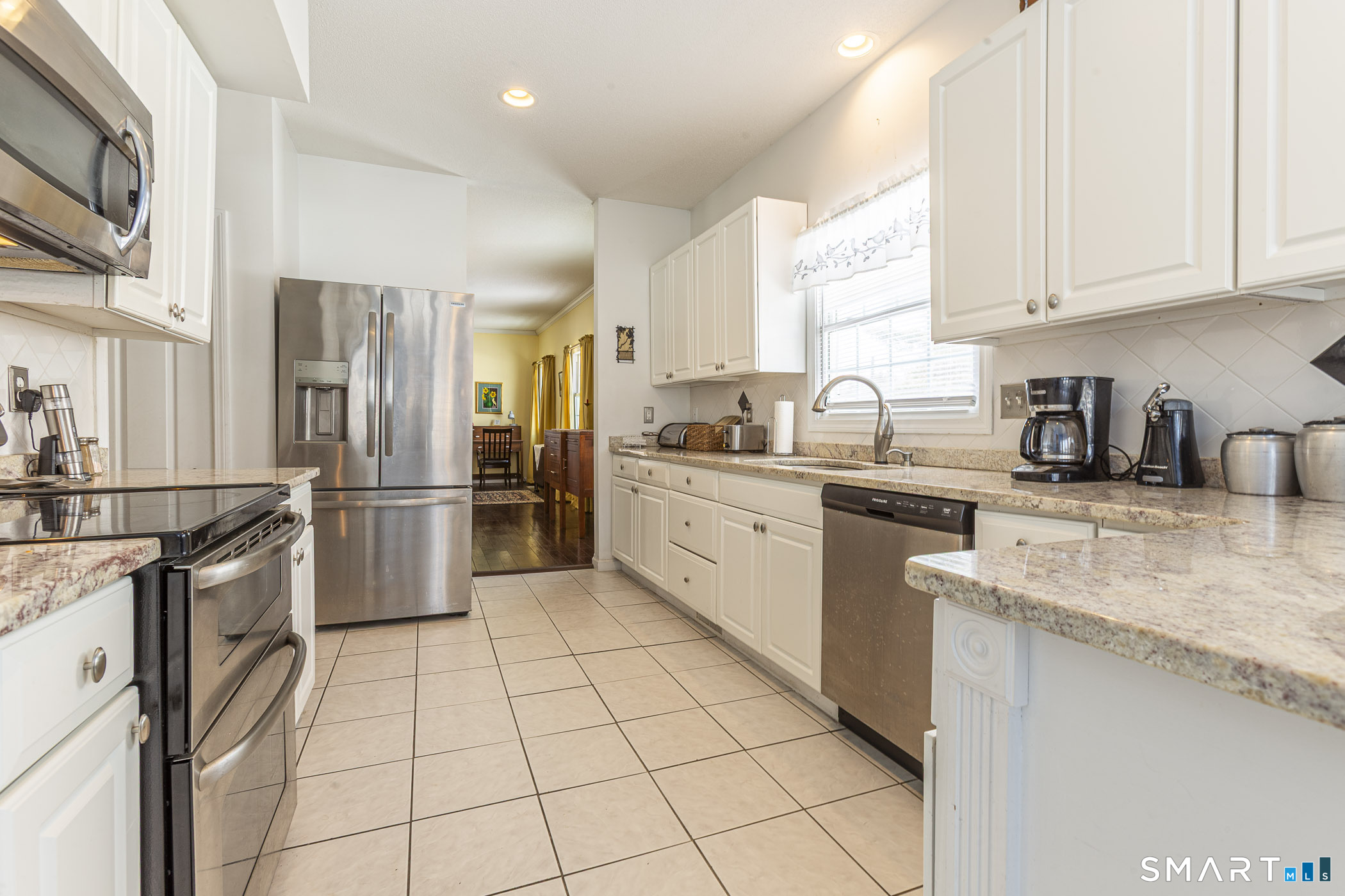 99 Oliver Way, Unit 99 Bloomfield, CT 06002 - Photo 13 of 40