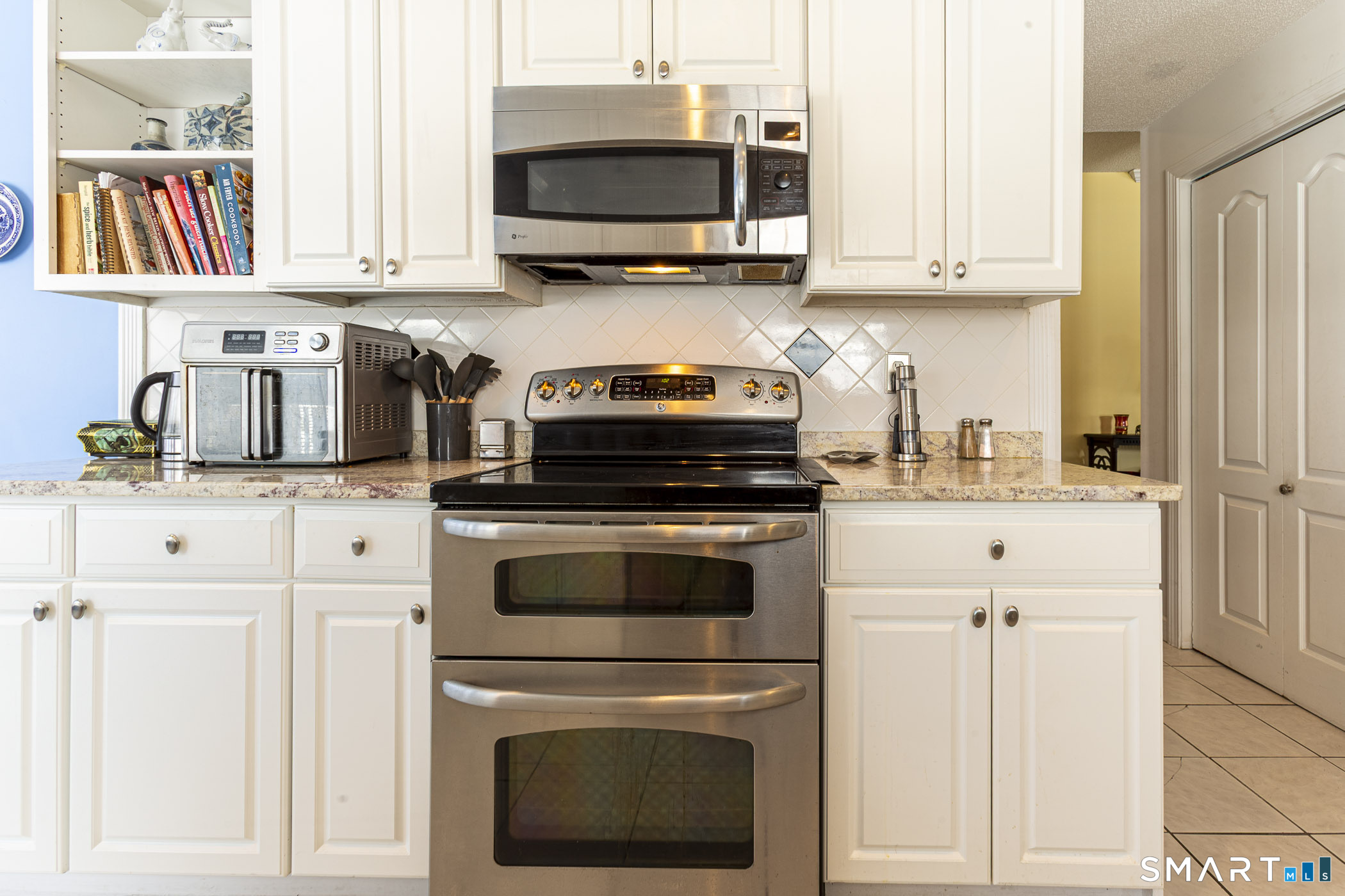 99 Oliver Way, Unit 99 Bloomfield, CT 06002 - Photo 17 of 40