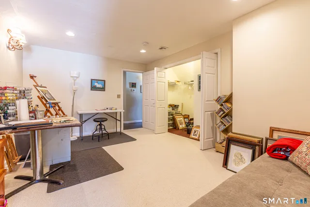 $419,000 | 99 Oliver Way, Unit 99, Bloomfield, CT 06002