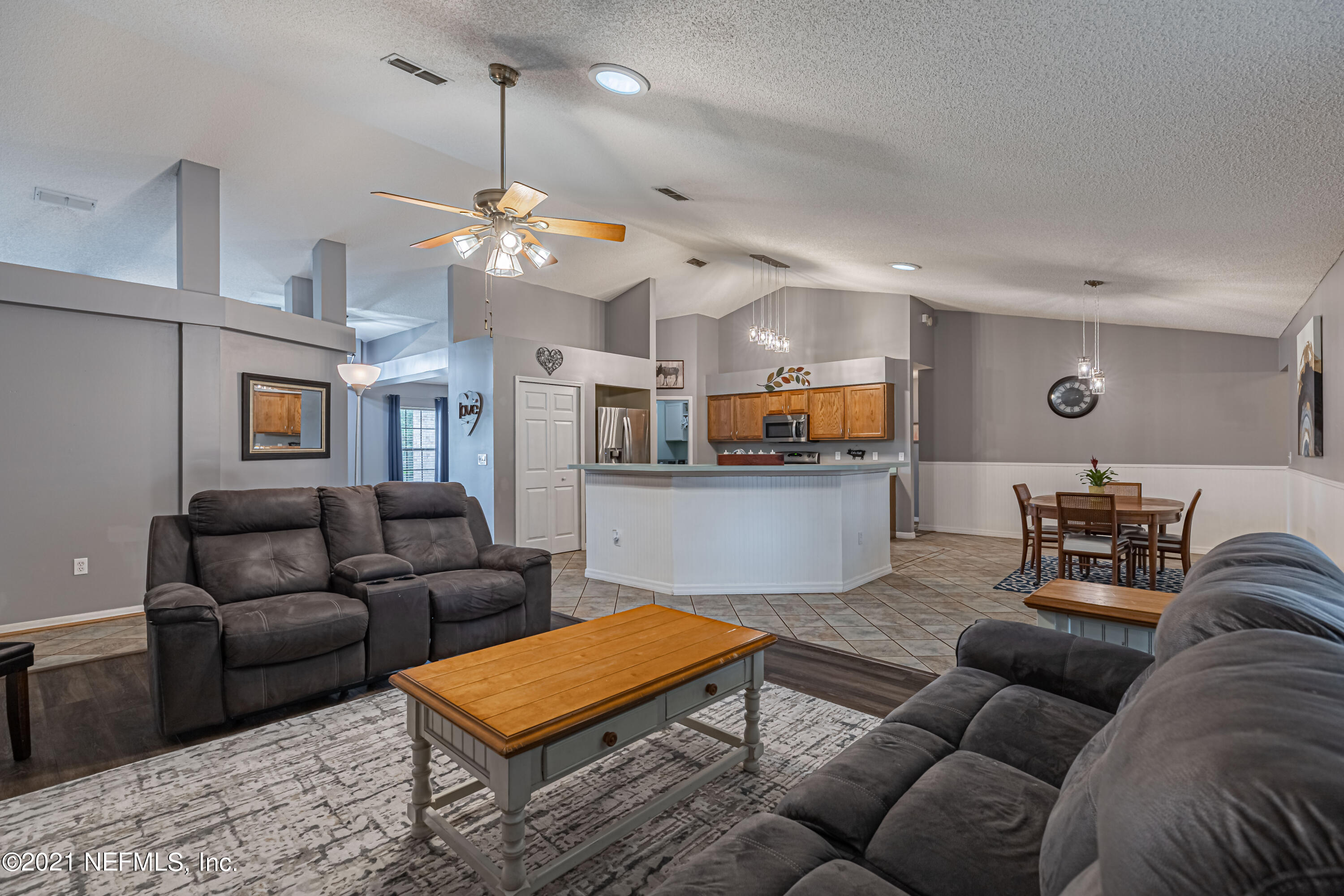 3486 White Wing Road Orange Park, FL 32073 - Photo 3 of 29 12 Family Room-4
