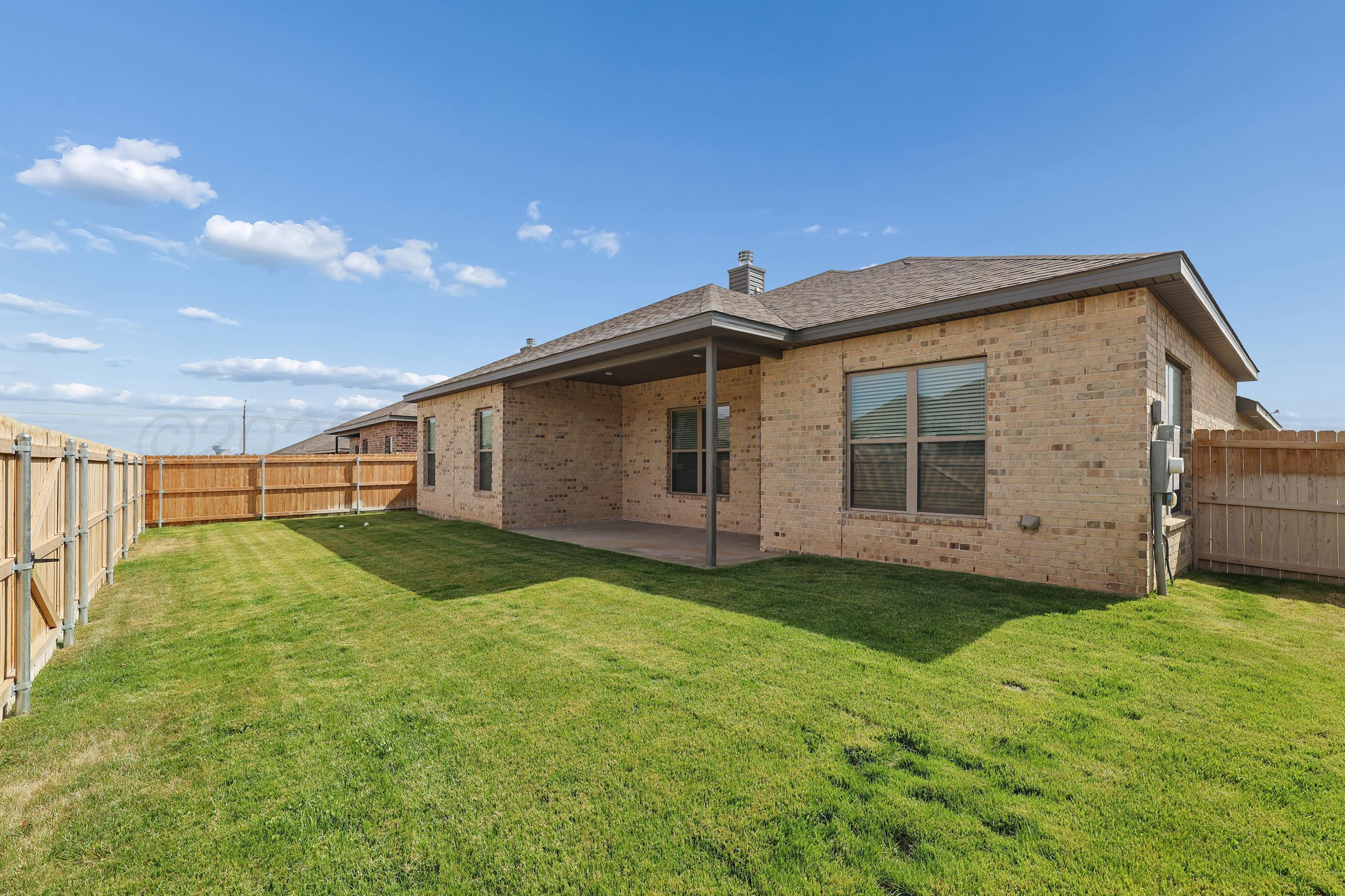 7506 Castleman Road Amarillo, TX 79119 - Photo 27 of 29 29-Backyard