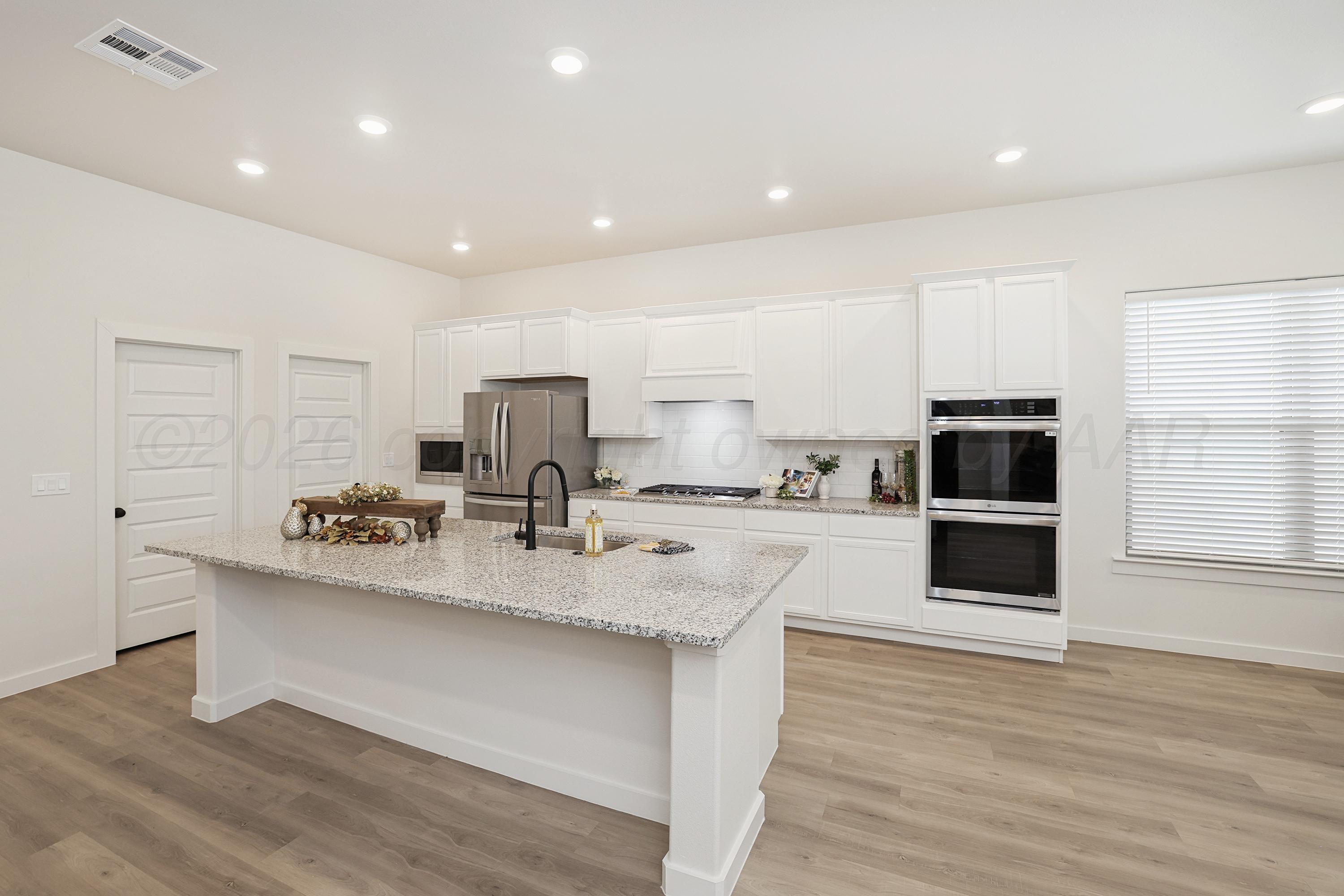 7506 Castleman Road Amarillo, TX 79119 - Photo 7 of 29 7-Kitchen