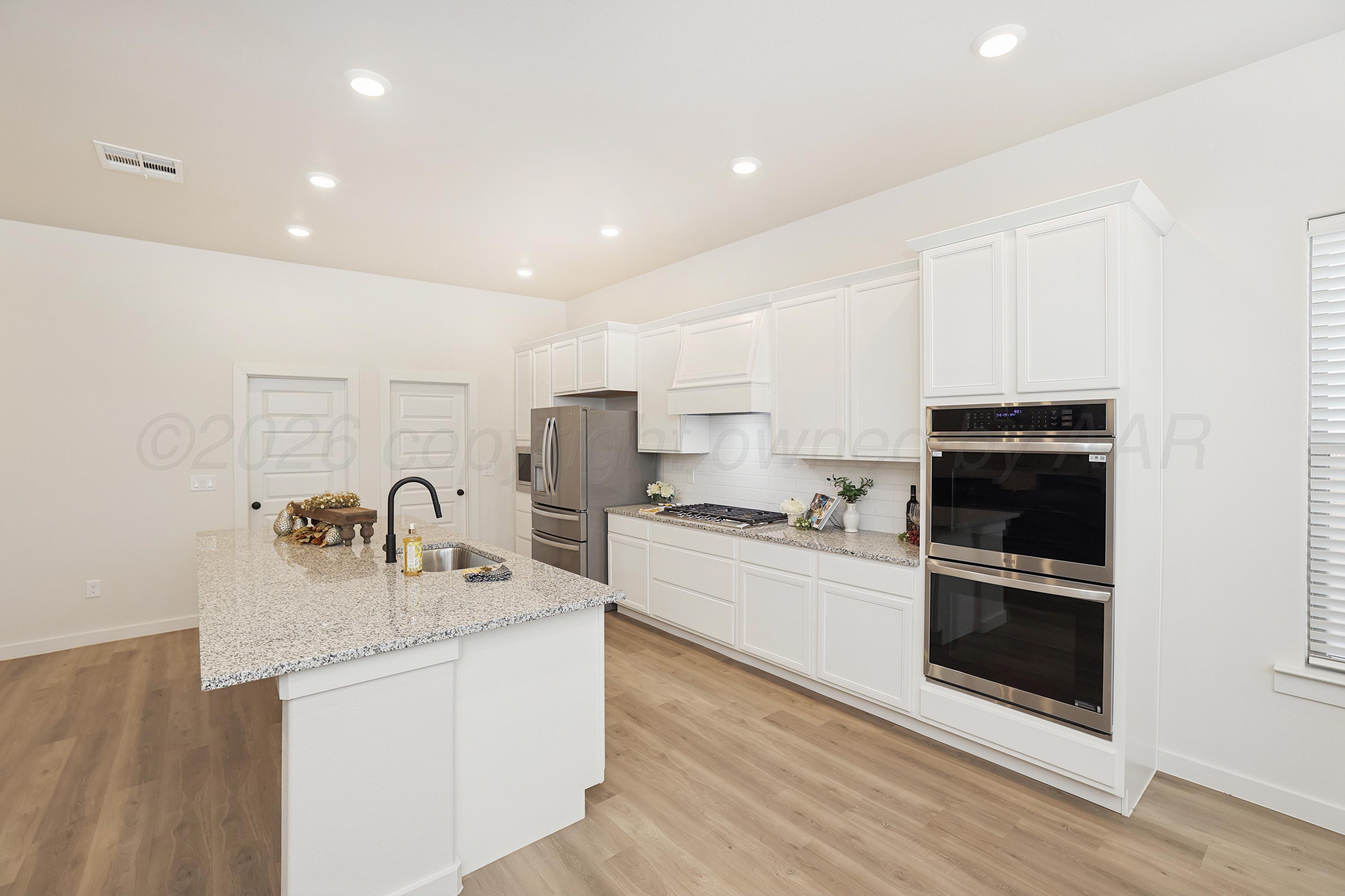 7506 Castleman Road Amarillo, TX 79119 - Photo 8 of 29 8-Kitchen