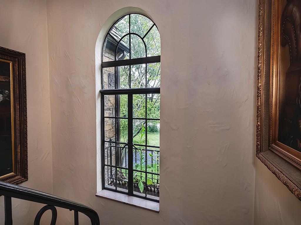 1174 Washington Road Pittsburgh, PA 15228 - Photo 46 of 47 a view of a livingroom with furniture and a window