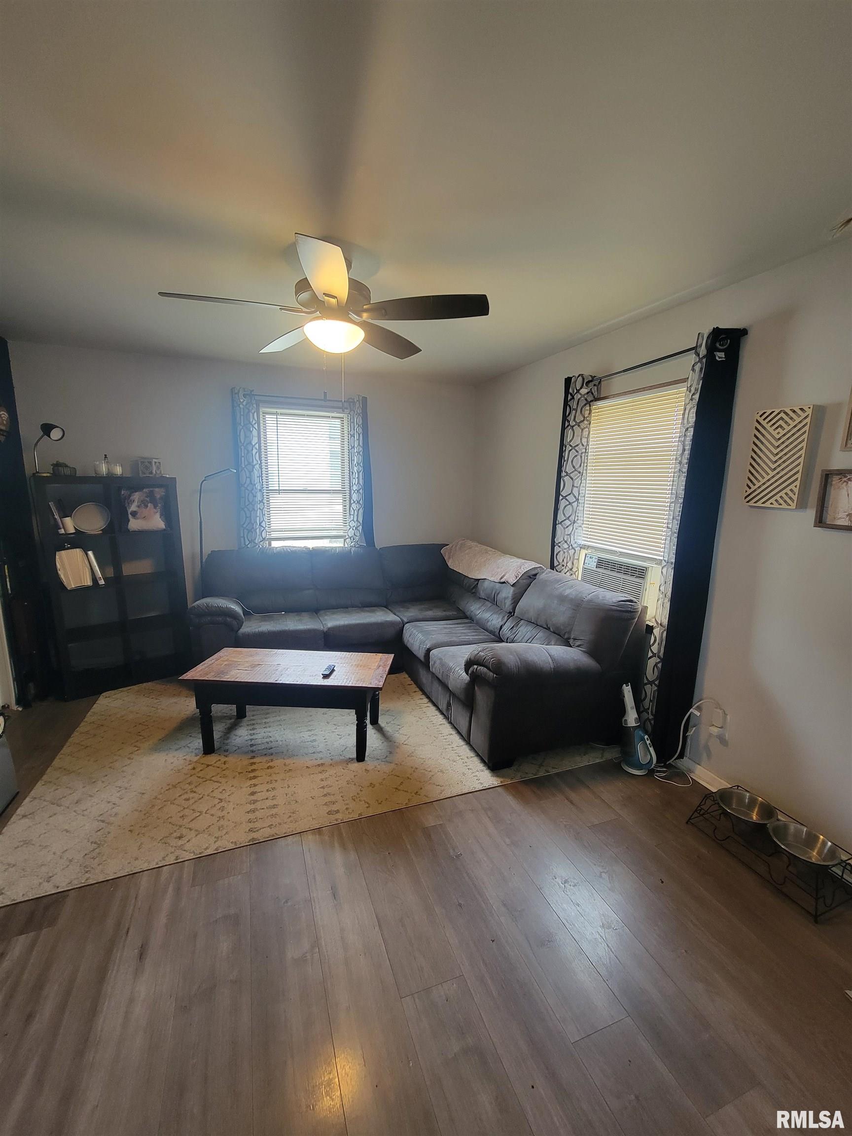 720 19th Avenue Fulton, IL 61252 - Photo 3 of 14 Gallery Image 3