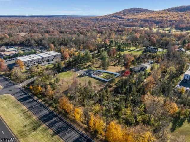 $1,135,000 | 417 Mountain Road, Lebanon, NJ 08833