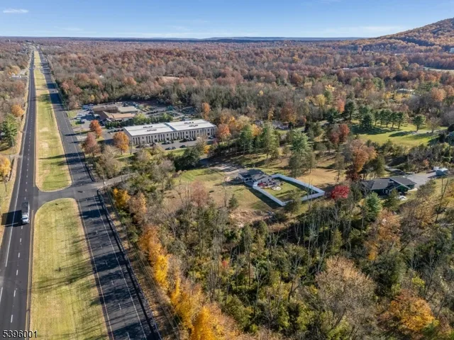 $1,135,000 | 417 Mountain Road, Lebanon, NJ 08833