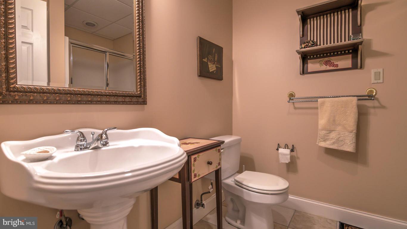 230 Old Delp Road Lancaster, PA 17601 - Photo 32 of 37 Gallery Image 32