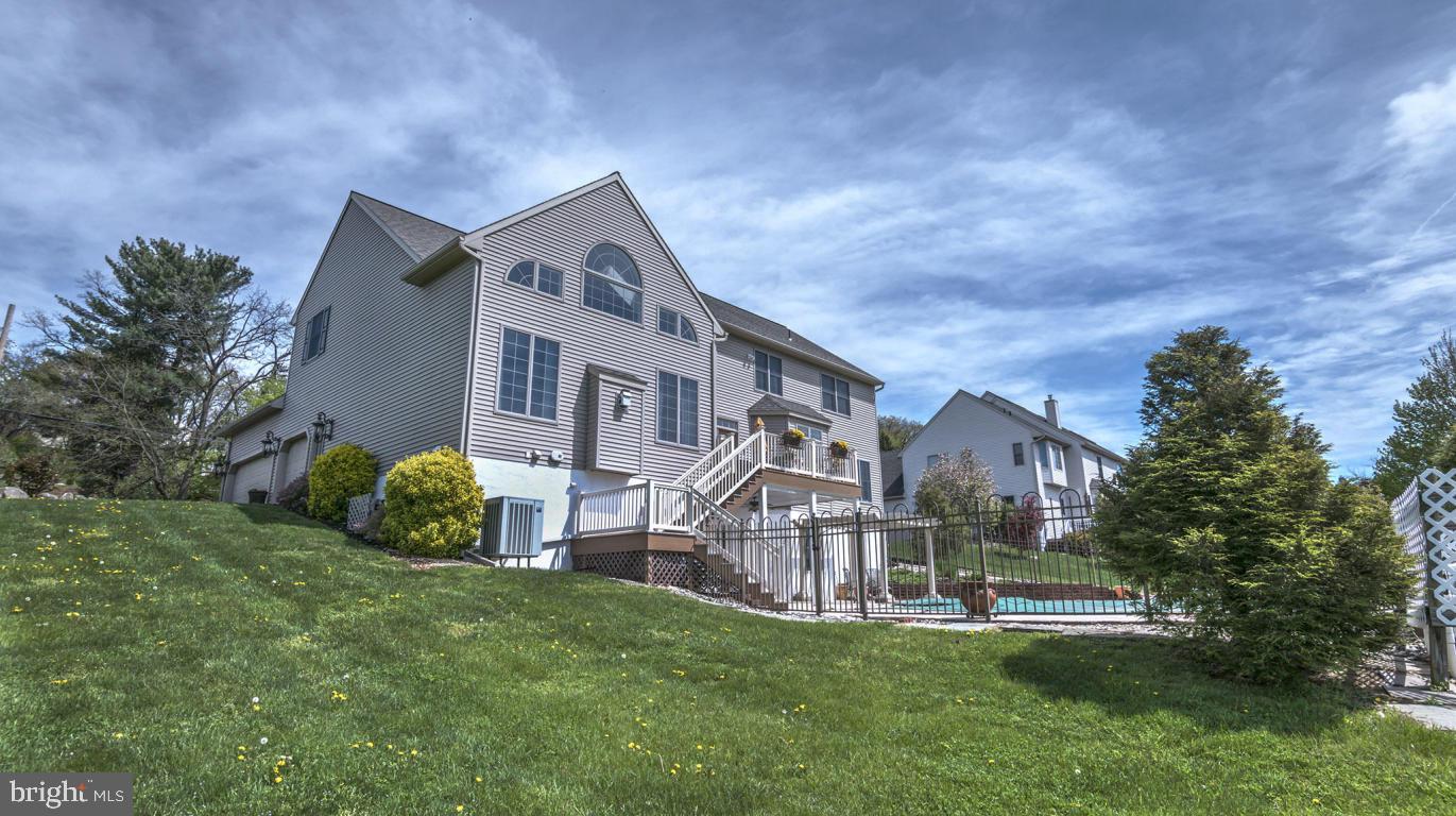 230 Old Delp Road Lancaster, PA 17601 - Photo 5 of 37 Gallery Image 5