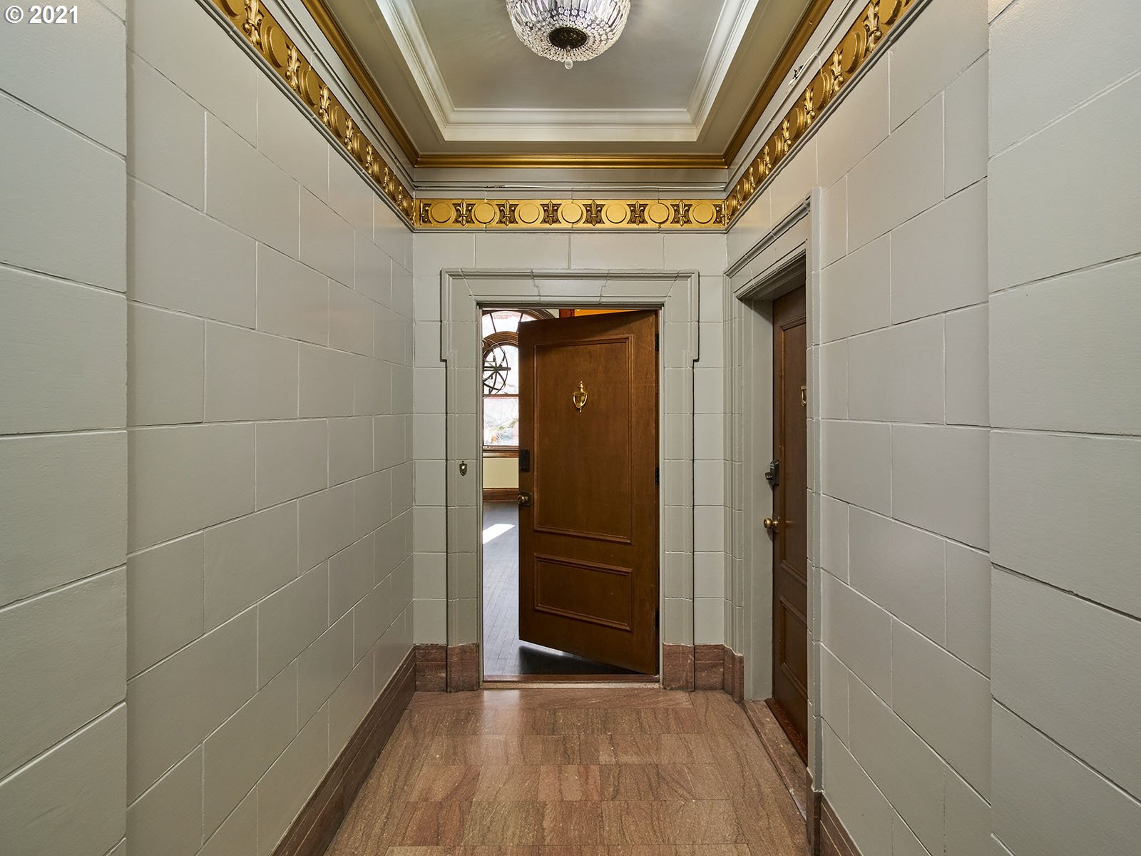 2141 Northwest Davis Street, Unit 101 Portland, OR 97210 - Photo 23 of 25