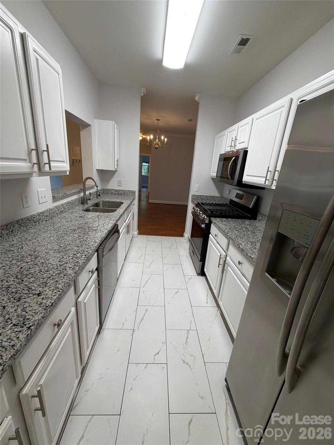 5609 Fairview Road, Unit 5 Charlotte, NC 28209 - Photo 11 of 18 Gallery Image 11