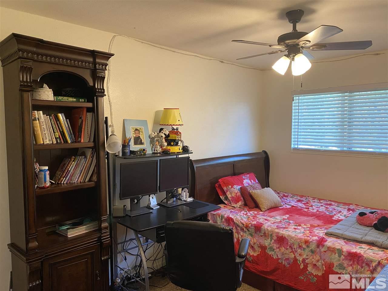 455 Smithridge Drive Reno, NV 89502 - Photo 8 of 25 Photo 8