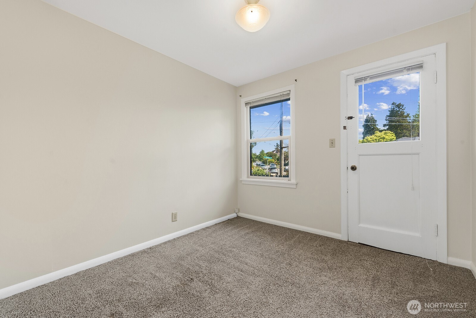 3604 Beach Drive Southwest Seattle, WA 98116 - Photo 21 of 37