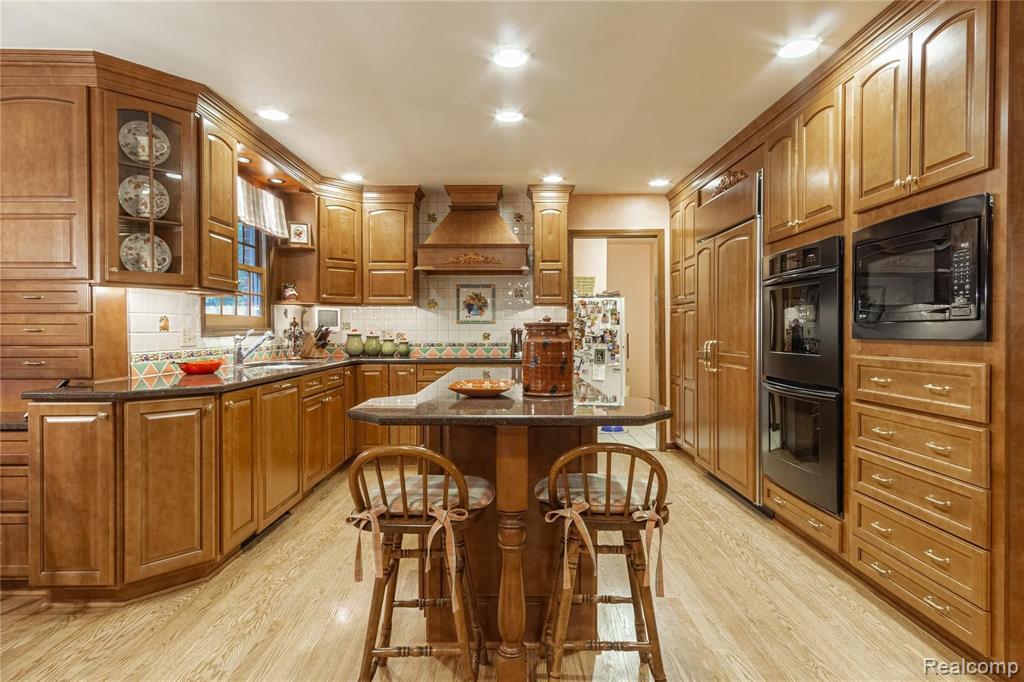 3650 Merriweather Lane Rochester Hills, MI 48306 - Photo 8 of 36