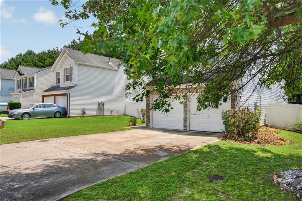 3480 Carriage Chase Road Atlanta, GA 30349 - Photo 3 of 36 Gallery Image 3