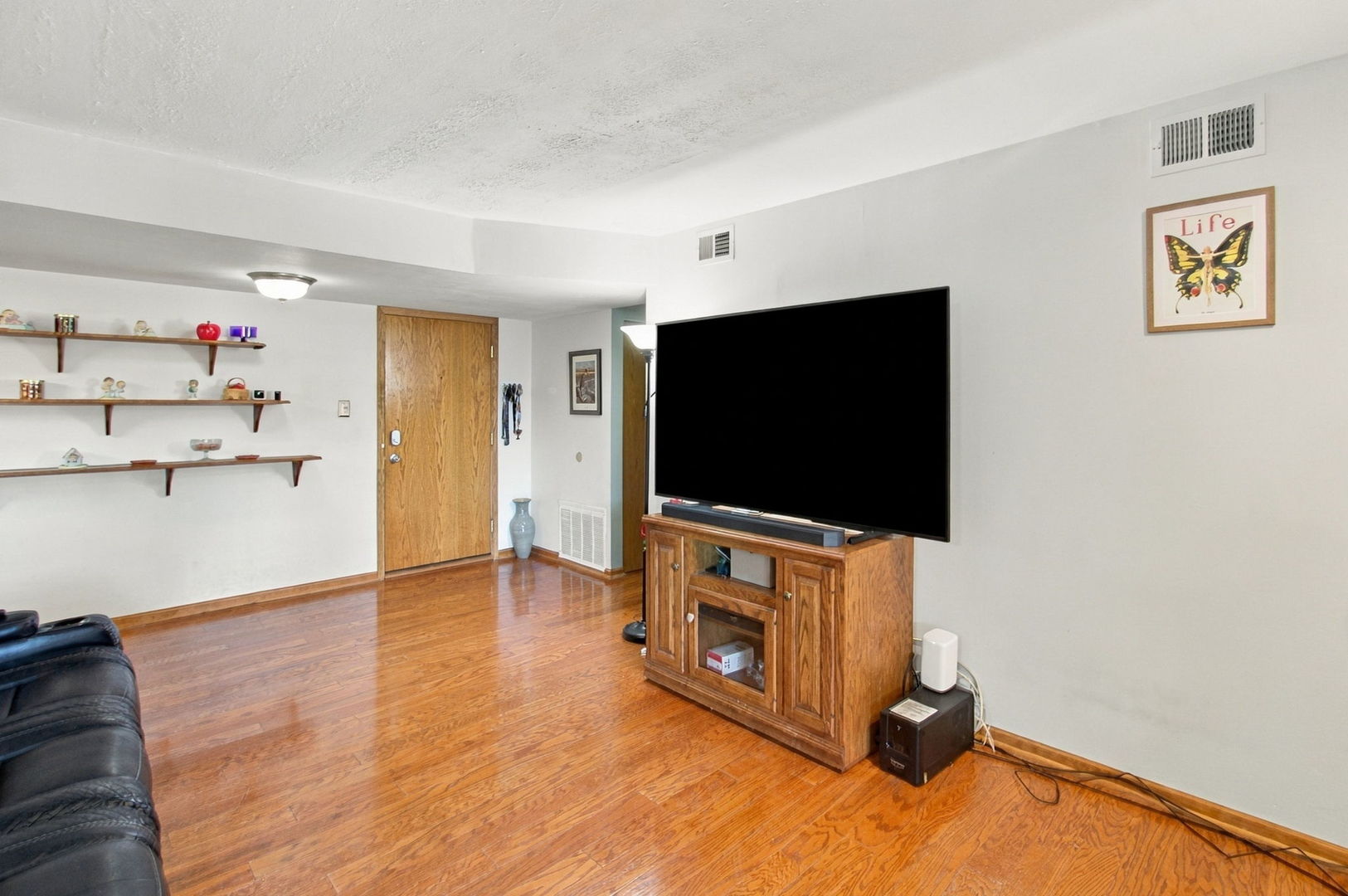 11129 NW Road, Unit F Palos Hills, IL 60465 - Photo 6 of 26 Gallery Image 6