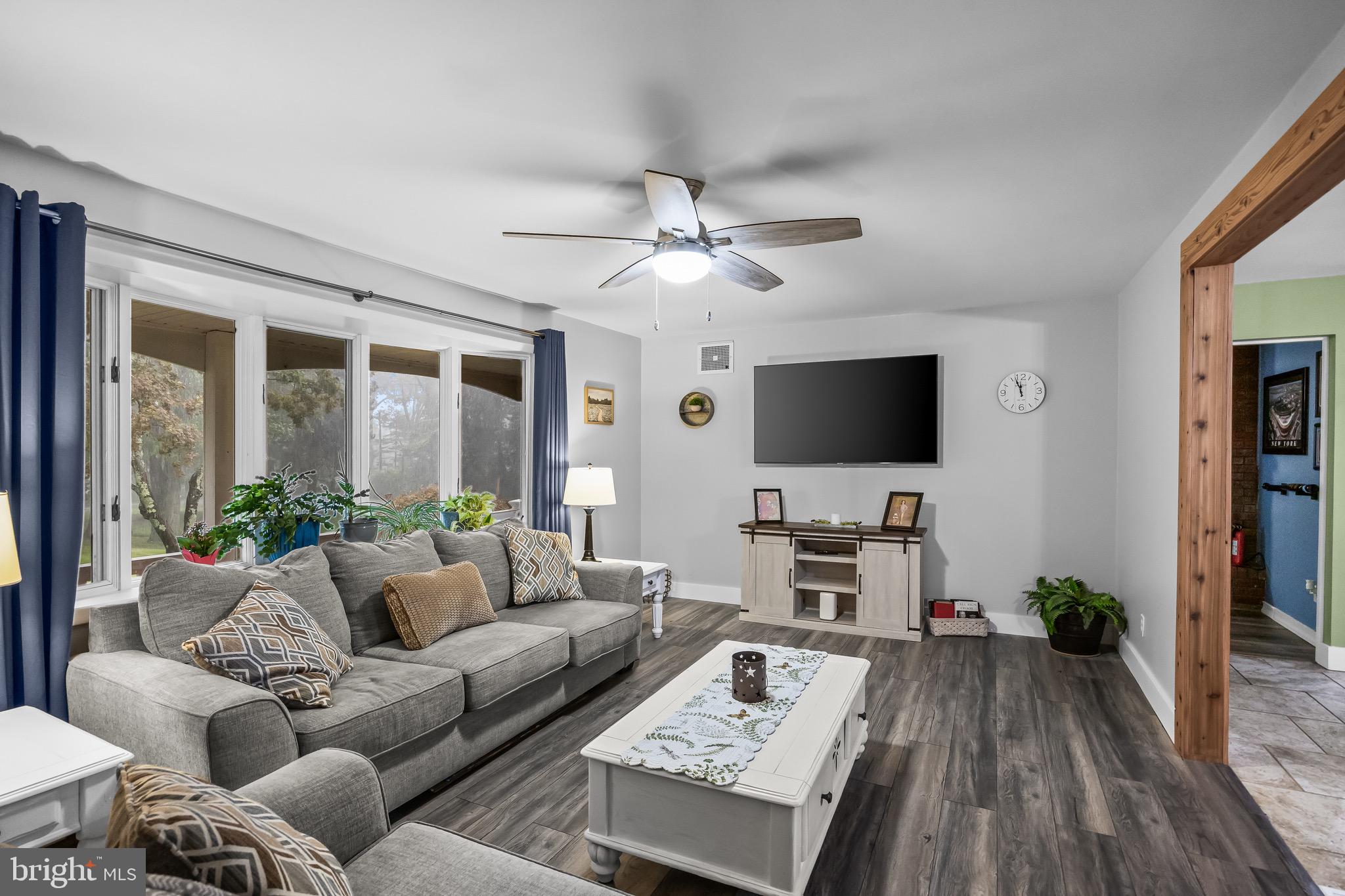 166 Larrison Road Wrightstown, NJ 08562 - Photo 18 of 39 Gallery Image 18