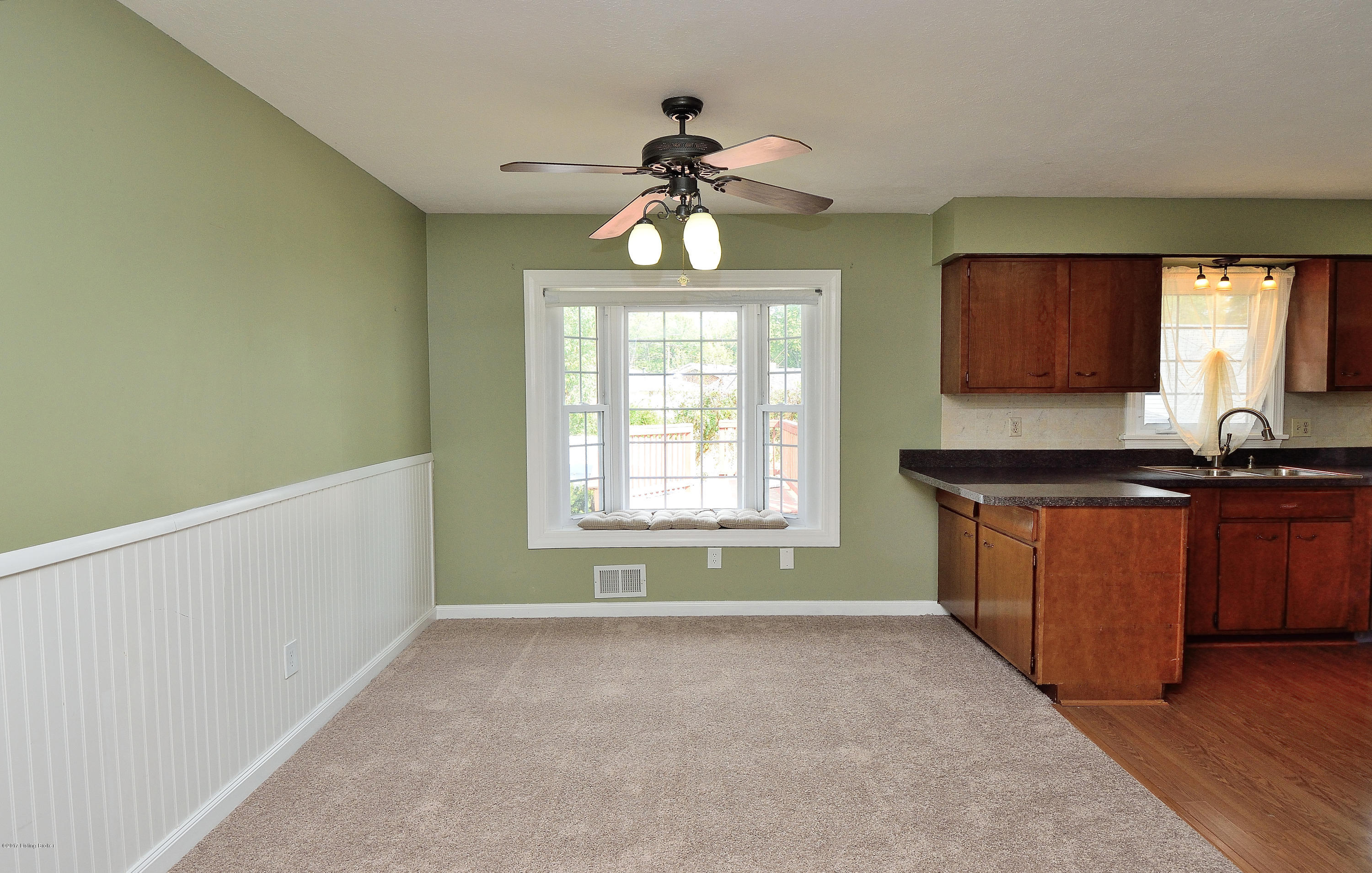 723 Palatka Road Louisville, KY 40214 - Photo 8 of 30 Dining Room
