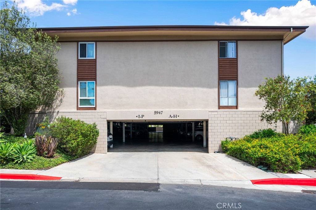5947 Armaga Spring Road, Unit A Rancho Palos Verdes, CA 90275 - Photo 19 of 24 Gallery Image 19