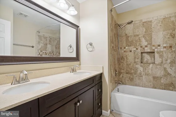 $3,300 | 7706 Hickory Glen Way, Springfield, VA 22153