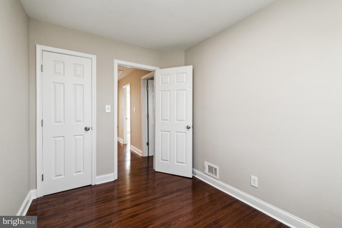 124 Brandon Road Baltimore, MD 21212 - Photo 14 of 25