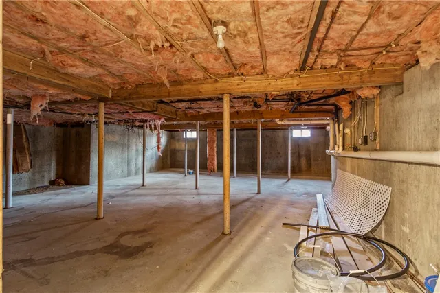 $499,000 | 42 Belfield Drive, Johnston, RI 02919