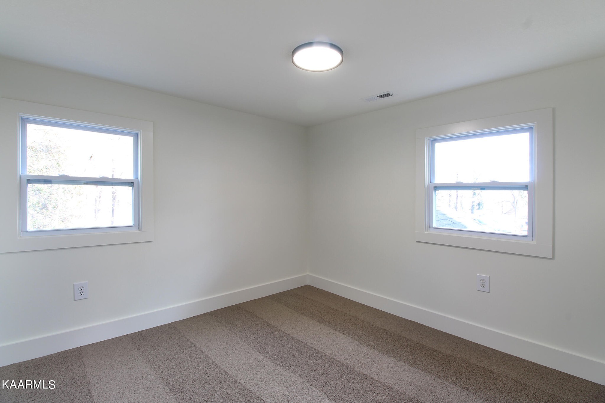 115 Jonathan Lane Oak Ridge, TN 37830 - Photo 13 of 22 Gallery Image 13