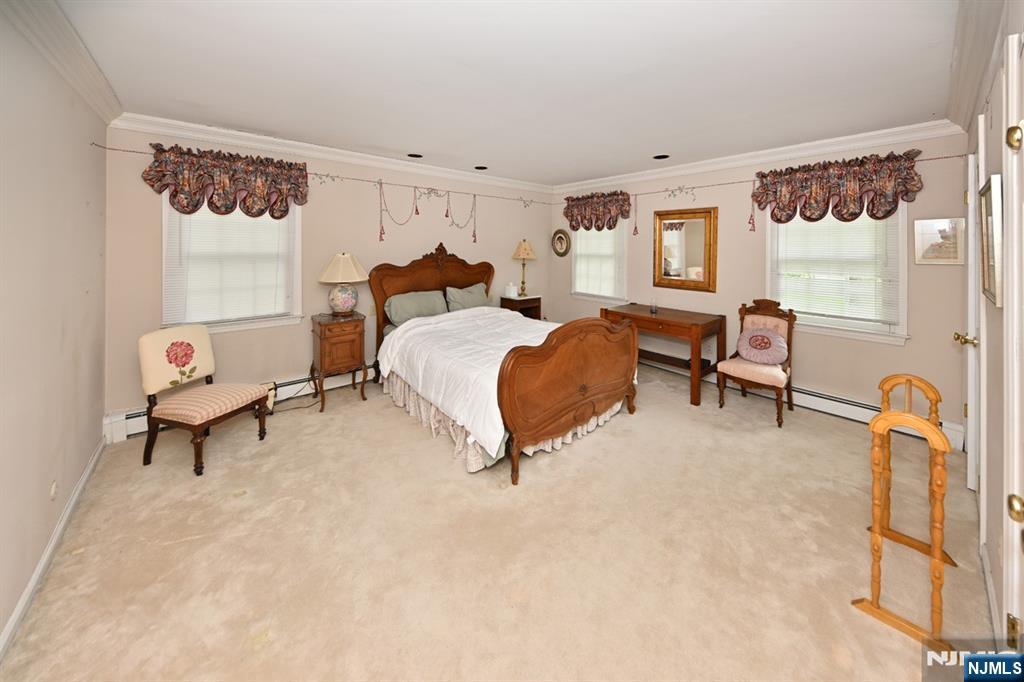 16 Knollwood Road Upper Saddle River, NJ 07458 - Photo 21 of 43