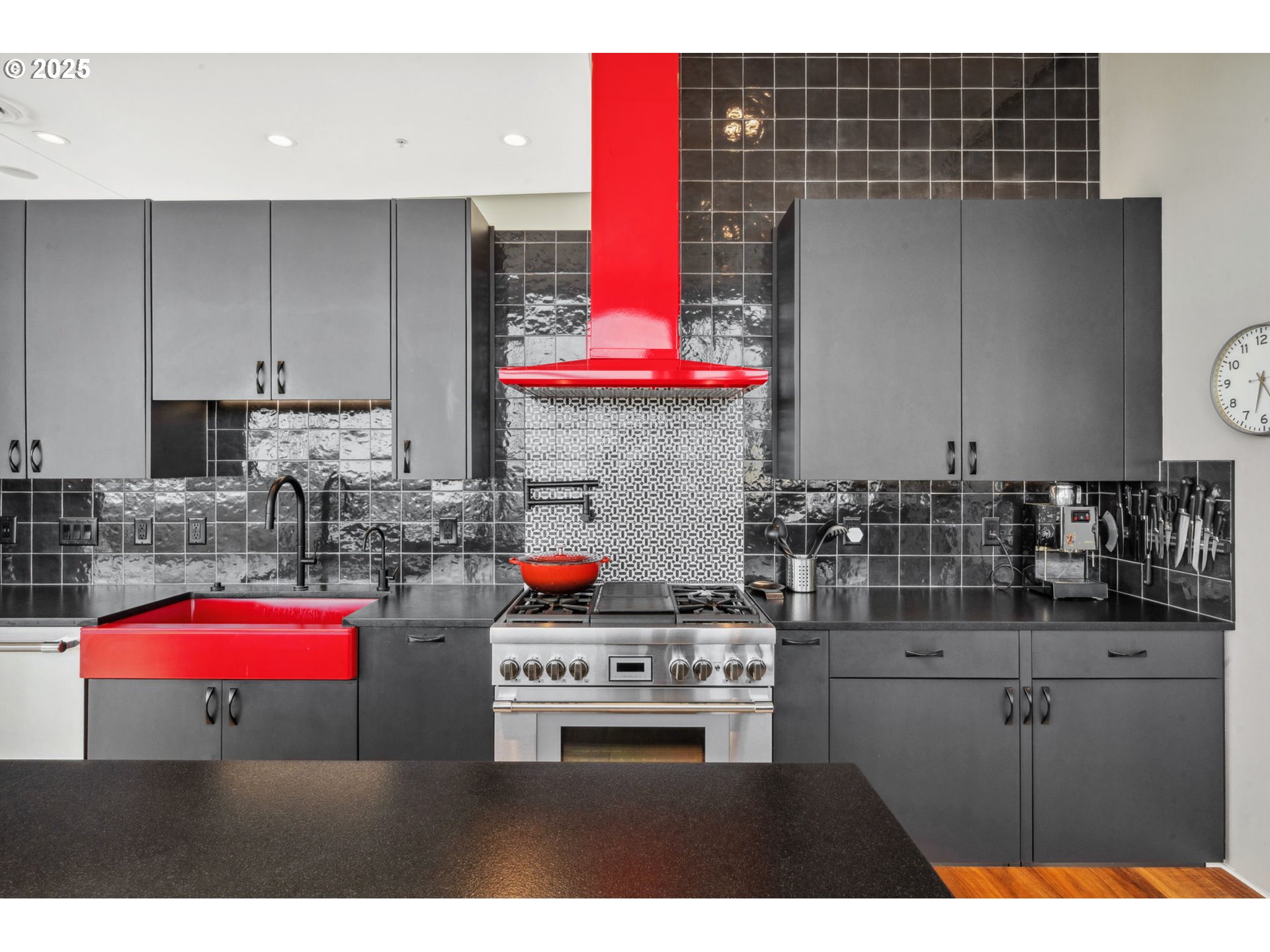 700 Washington Street, Unit 1125 Vancouver, WA 98660 - Photo 11 of 48