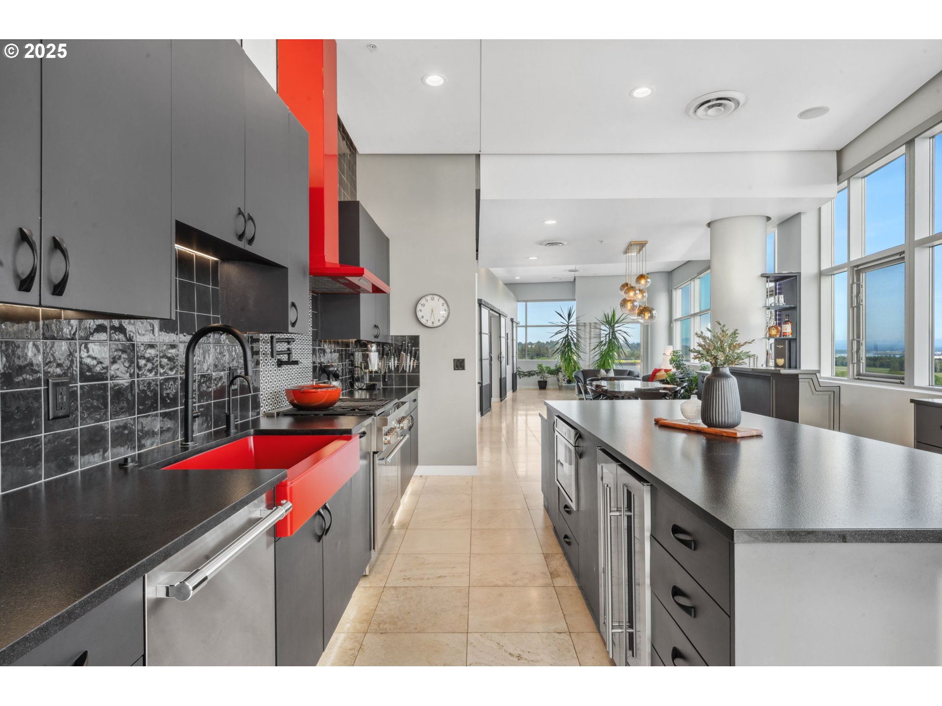 700 Washington Street, Unit 1125 Vancouver, WA 98660 - Photo 12 of 48