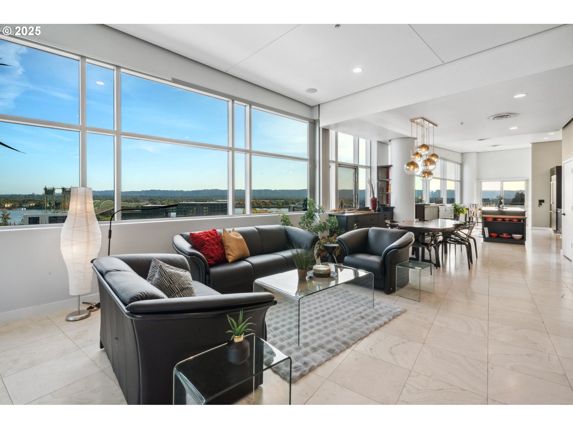 700 Washington Street, Unit 1125 Vancouver, WA 98660 - Photo 3 of 48