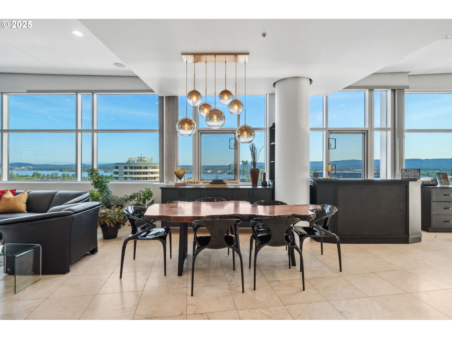 700 Washington Street, Unit 1125 Vancouver, WA 98660 - Photo 4 of 48