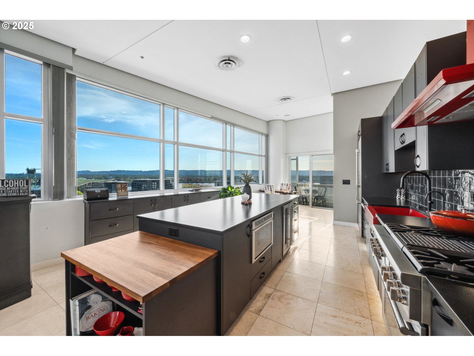 700 Washington Street, Unit 1125 Vancouver, WA 98660 - Photo 10 of 48