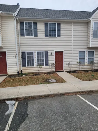 $189,900 | 716 Leesville Road, Unit 603, Lynchburg, VA 24502