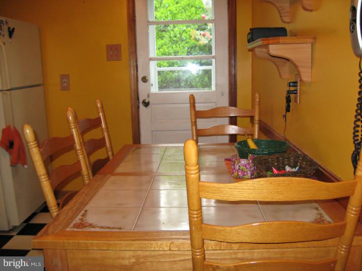 431 Houston Road Ambler, PA 19002 - Photo 3 of 20 Kitchen