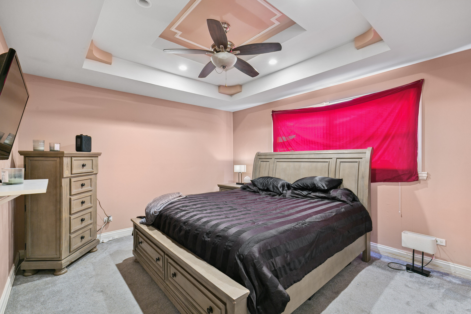 6306 Beaver Dam Road Matteson, IL 60443 - Photo 11 of 20 a bedroom with a bed and a chandelier