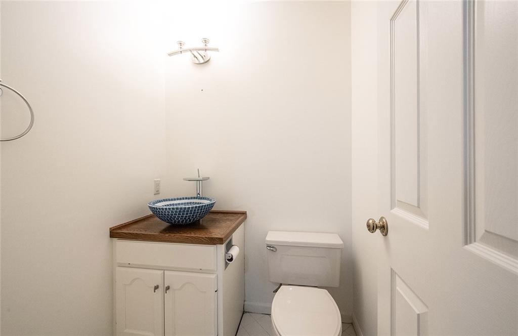 8557 Olde Mill Trace Indianapolis, IN 46260 - Photo 45 of 57