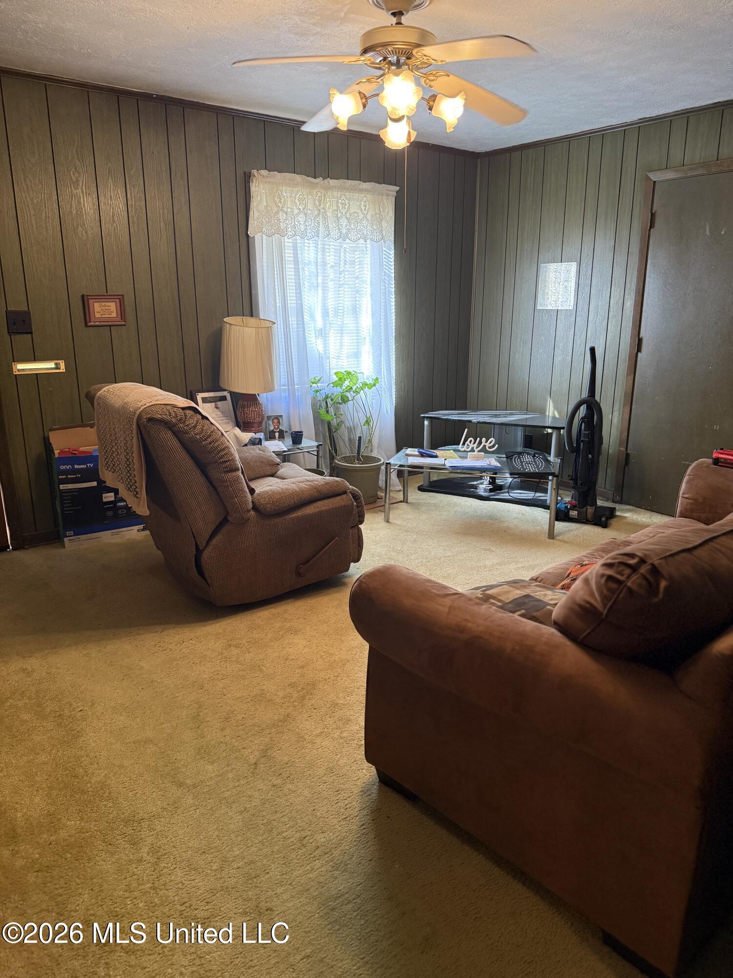 4238 Sagamore Street Jackson, MS 39209 - Photo 5 of 22 IMG_6256