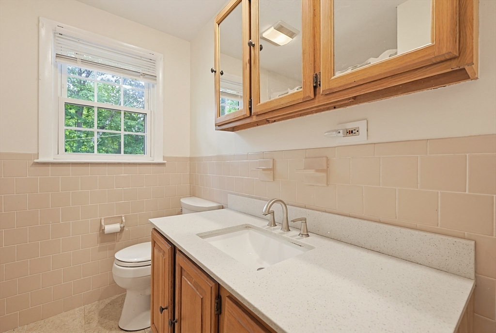 9 Paula Road Milford, MA 01757 - Photo 15 of 29