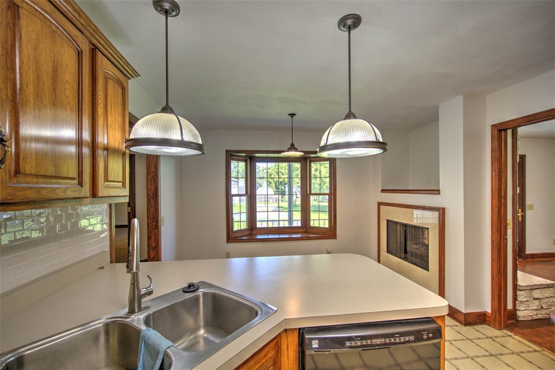 309 North Walnut Street Assumption, IL 62510 - Photo 13 of 35