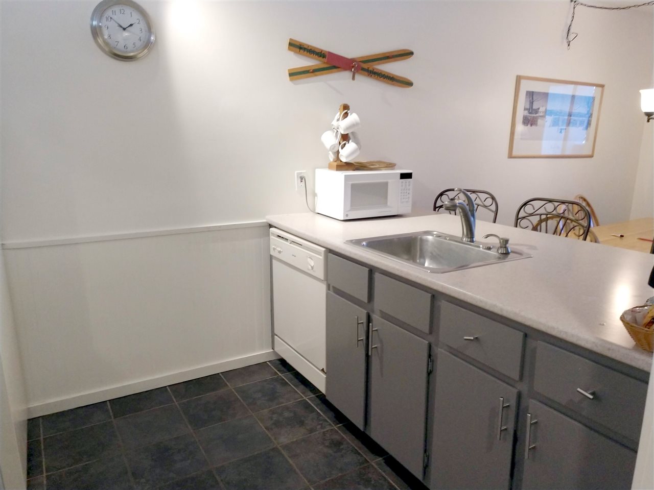 257 Old Mill Road, Unit E2 Killington, VT 05751 - Photo 4 of 18 Gallery Image 4
