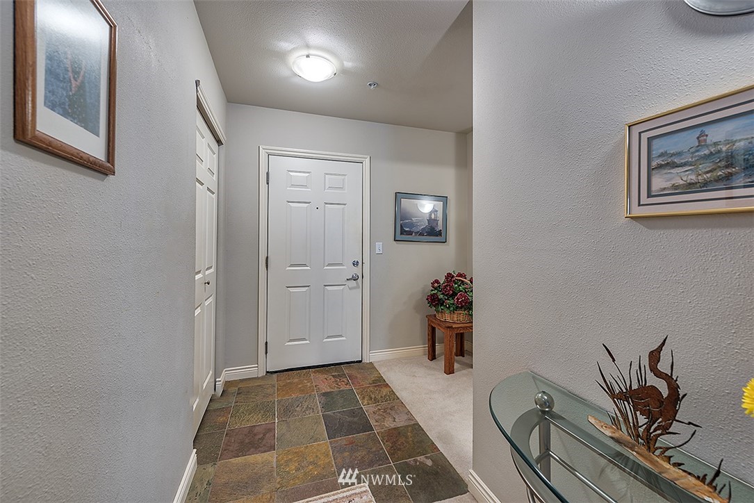 17432 Bothell Way Northeast, Unit B101 Bothell, WA 98011 - Photo 3 of 16