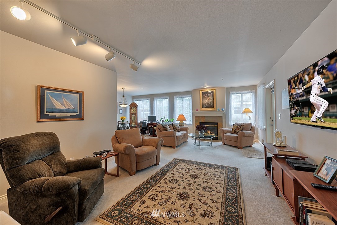 17432 Bothell Way Northeast, Unit B101 Bothell, WA 98011 - Photo 5 of 16