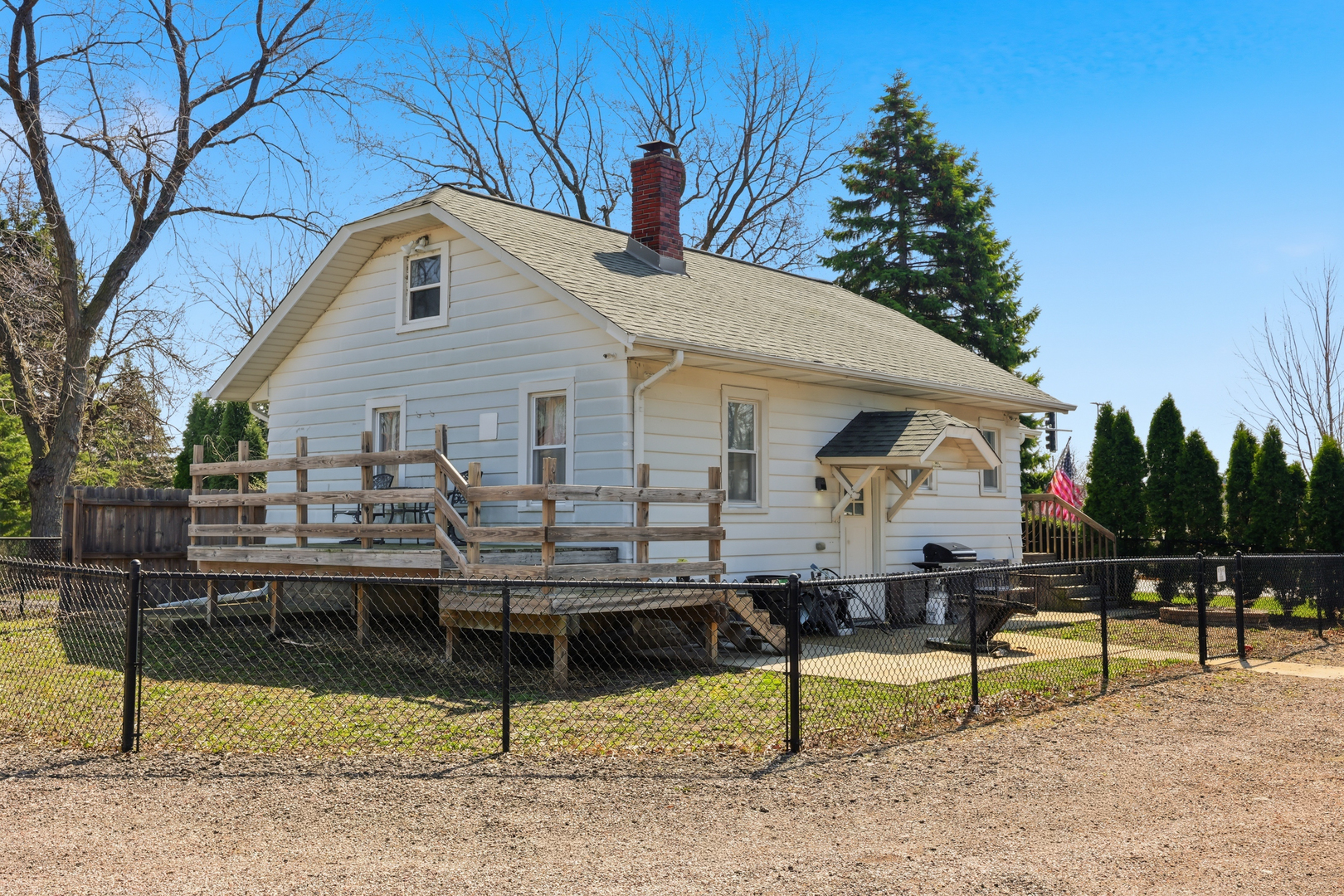 307 West Army Trail Road Bloomingdale, IL 60108 - Photo 1 of 17