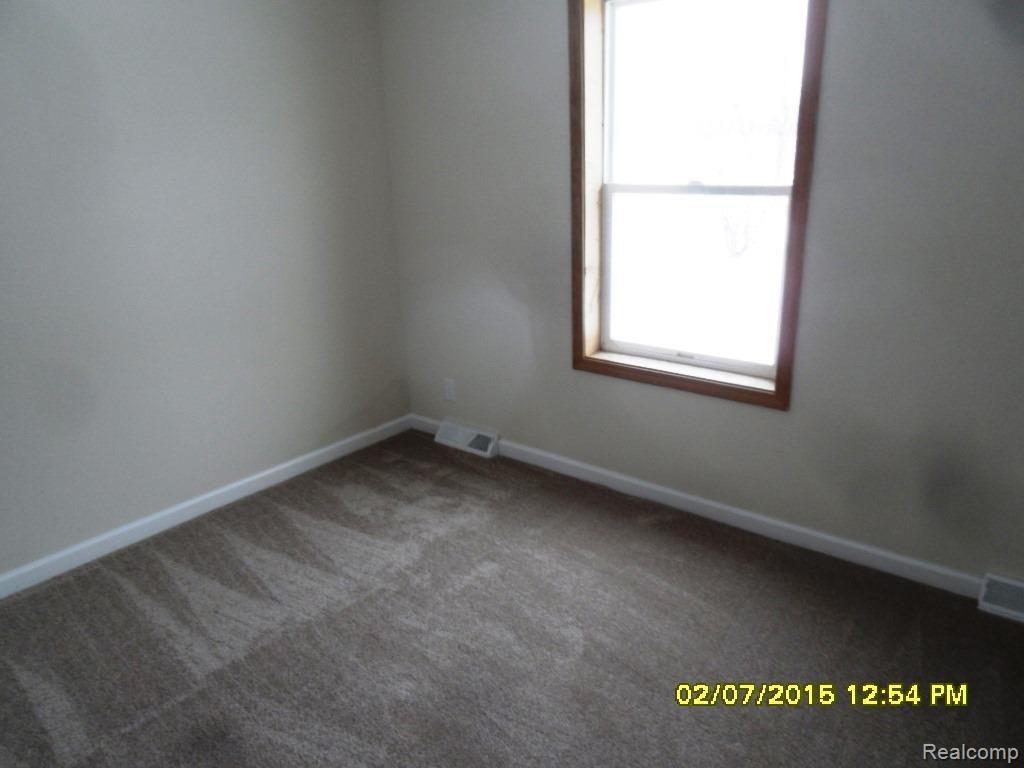 74500 Mackey Road Richmond, MI 48062 - Photo 12 of 22 bed 2.jpg