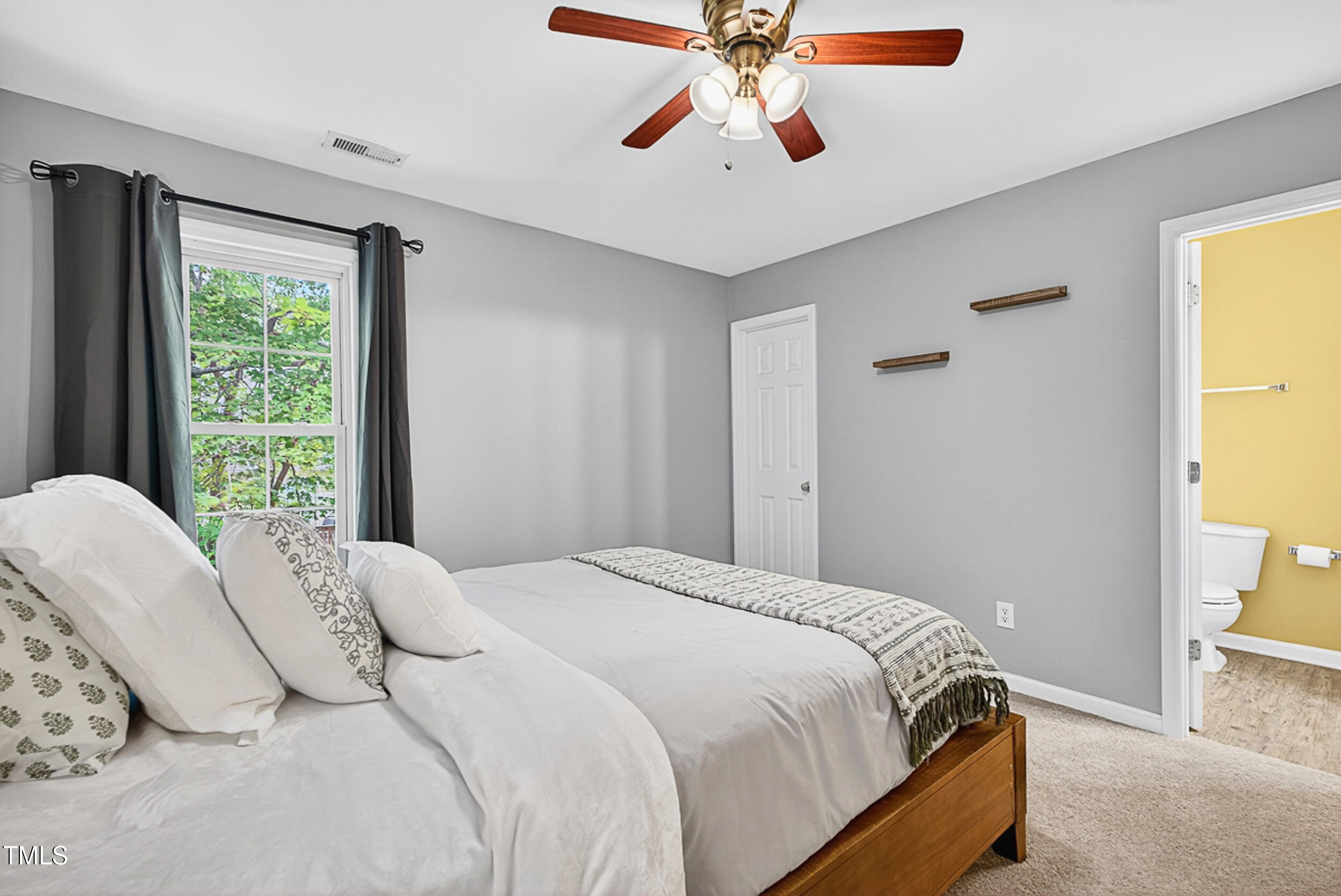 2527 Trout Stream Drive Raleigh, NC 27604 - Photo 18 of 28 18_026_dsc04340