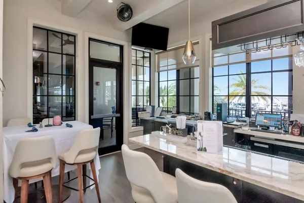 $940,000 | 5823 Bowen Daniel Drive, Unit 604, Tampa, FL 33611