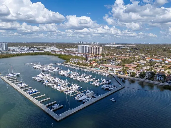 $940,000 | 5823 Bowen Daniel Drive, Unit 604, Tampa, FL 33611