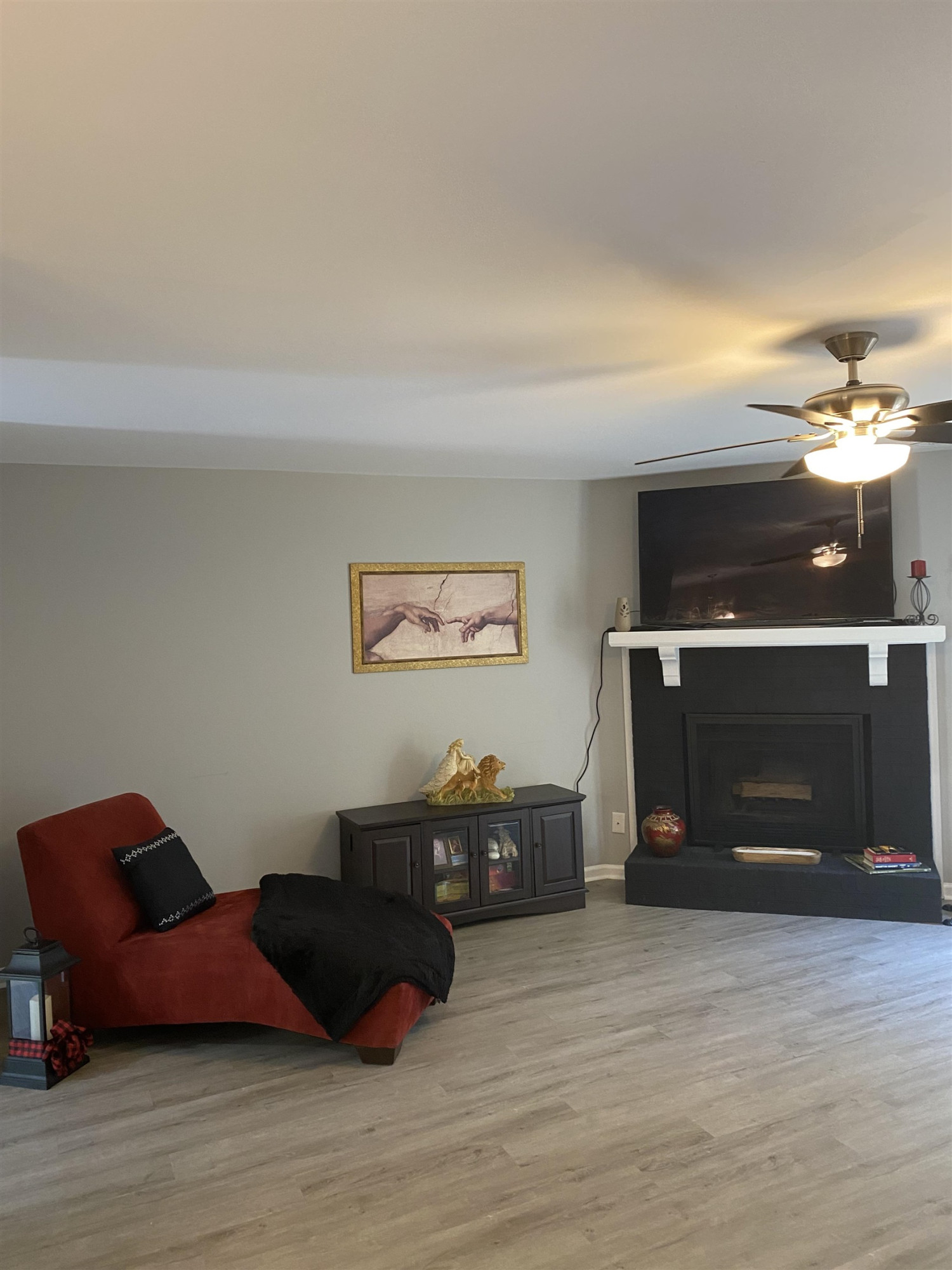 643 Springview Trail Garner, NC 27529 - Photo 7 of 34 a living room with furniture